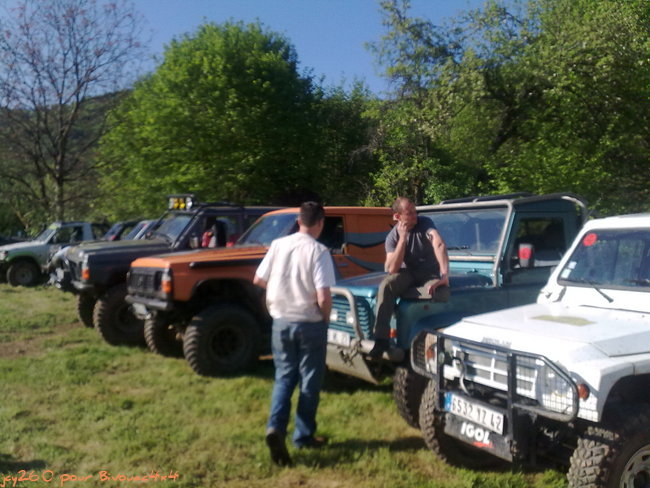 2k130439c305.jpg