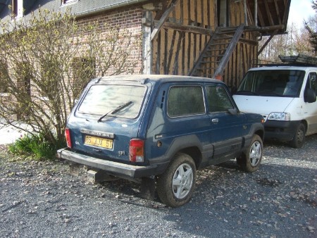 lada_b10.jpg