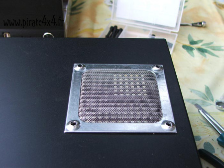 grille_alu_ext01.jpg