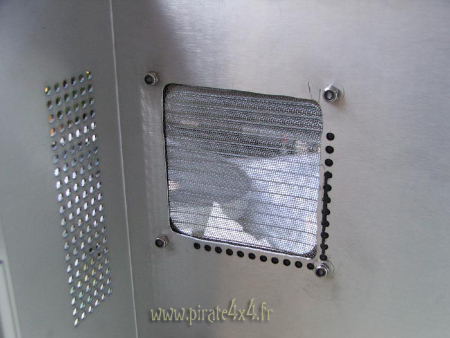 grille_alu_interieur01.jpg