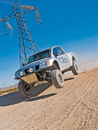 0704or_10_z+2004_nissan_titan_prerunner+jump_shot.jpg