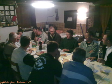 2kd24ec2f4f3.jpg