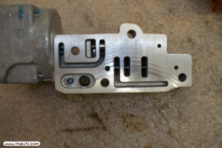 700R4_%20auxvalve17.jpg