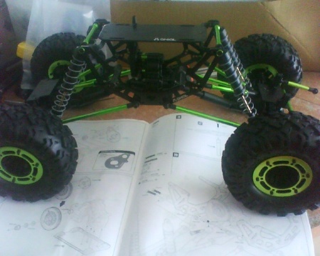 axial_15.jpg