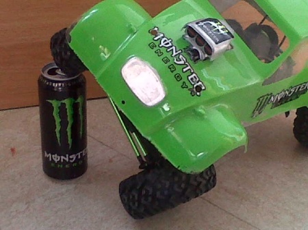 monste46.jpg