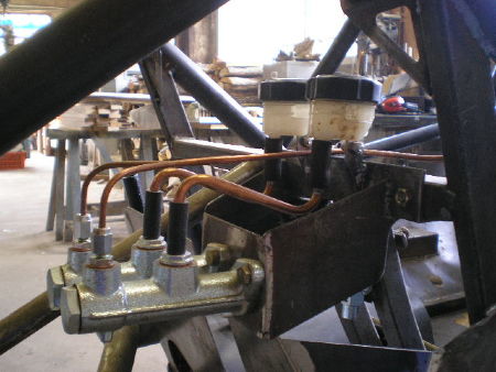 comp_m19.jpg