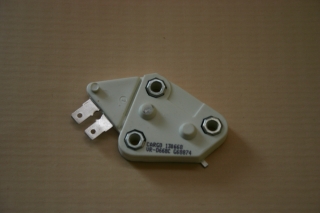 7979729jau.jpg